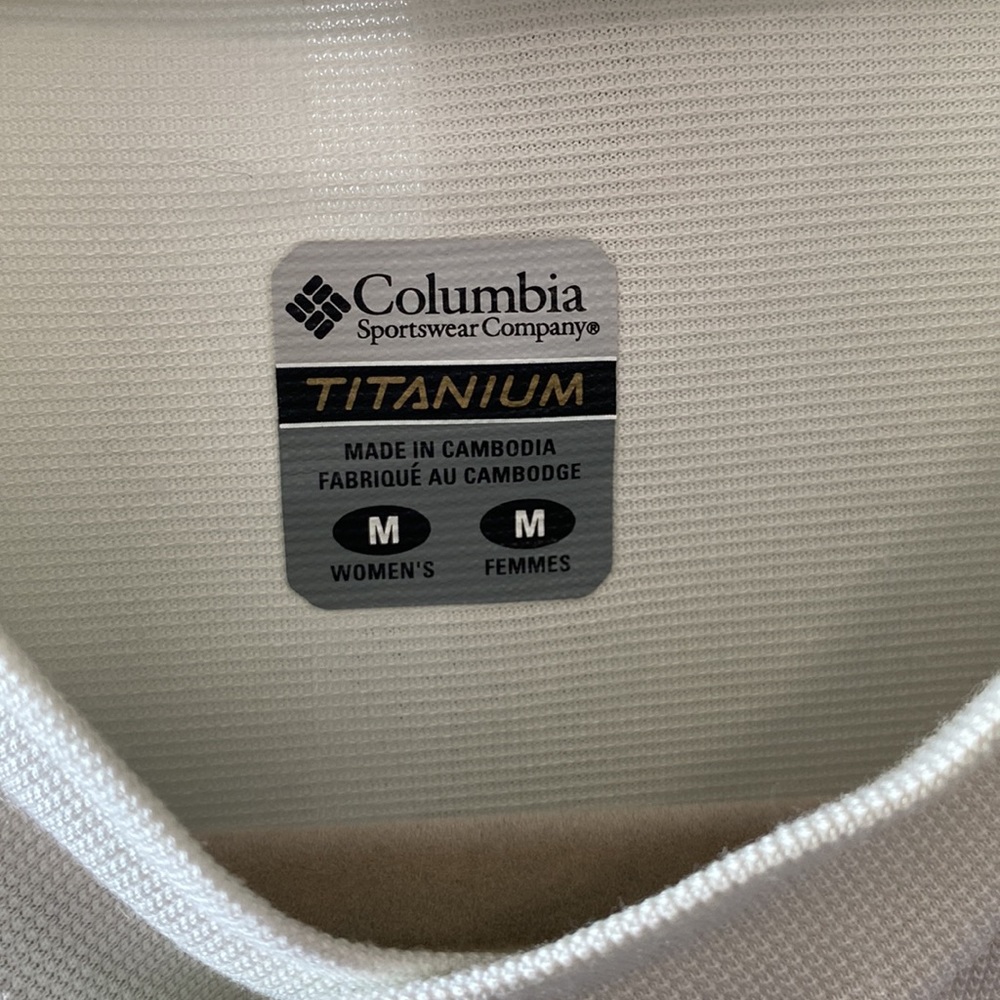 Columbia Top - Picture 2 of 5